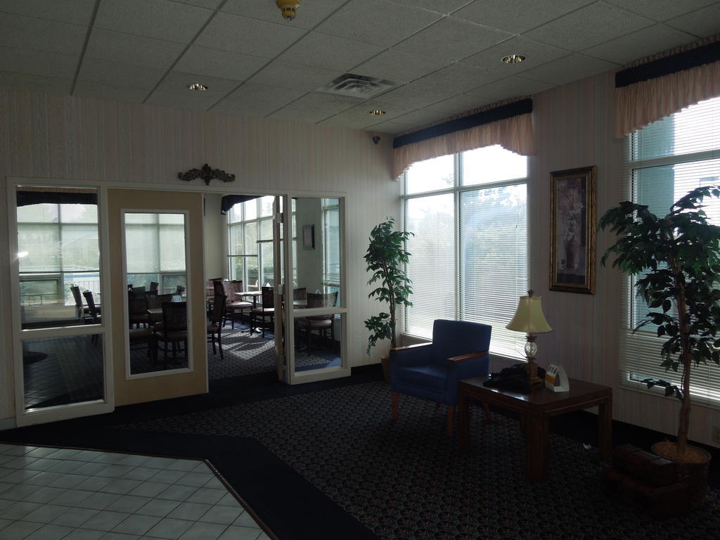 Knights Inn Elyria Extérieur photo