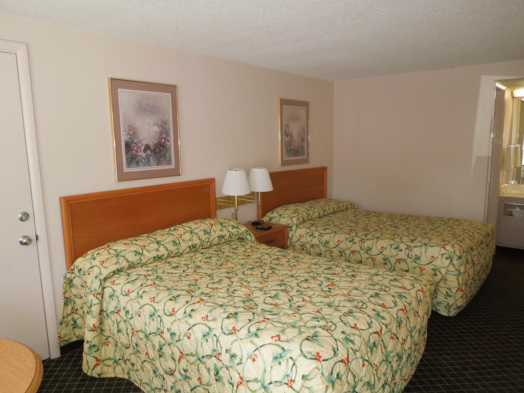 Knights Inn Elyria Chambre photo